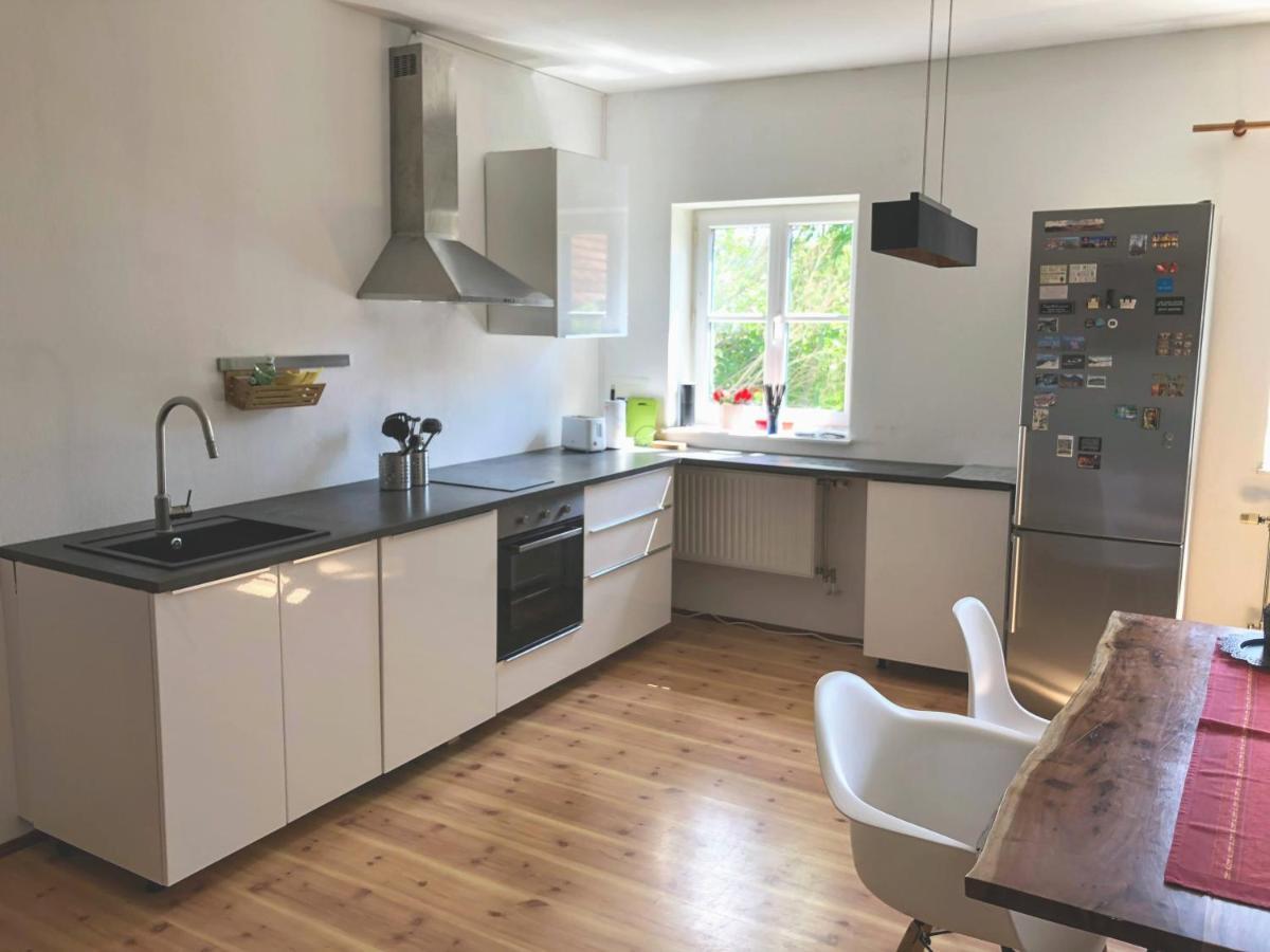 Ferienwohnungen Und Appartements Im Idyllischen Vierkanthof, Gruppenurlaube ลอยแพร์ดอร์ฟ เบ เฟิร์สเทนเฟลด์ ภายนอก รูปภาพ